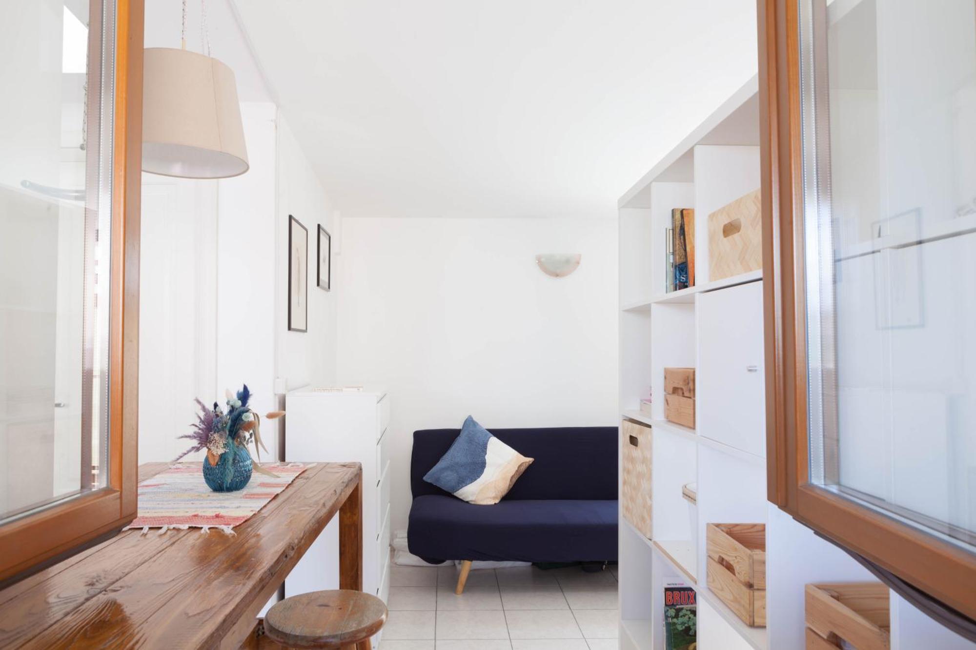 Terrace Apartment Close To Metro Station Milaan Buitenkant foto